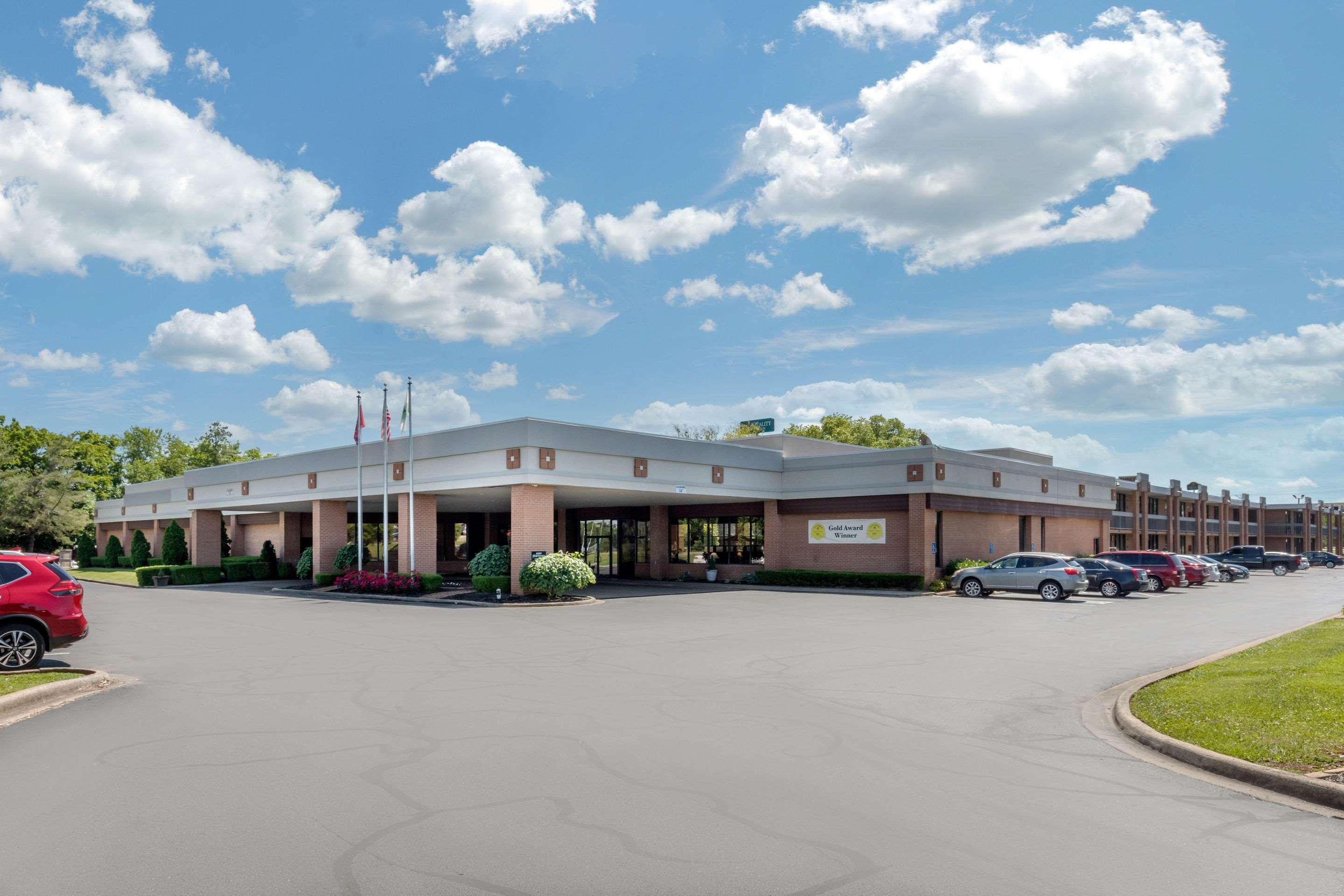 Quality Inn Exit 4 Clarksville Exterior photo